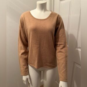 Samantha Taylor camel color women’s crew neck sweater cashmere medium